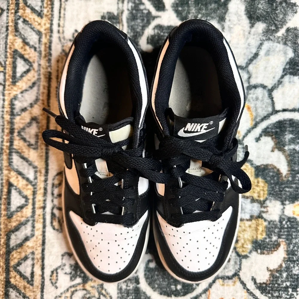 Nike Dunk Low GS Panda‎ Black White Sneakers Youth 4.5Y Women's 6 Mens 4.5